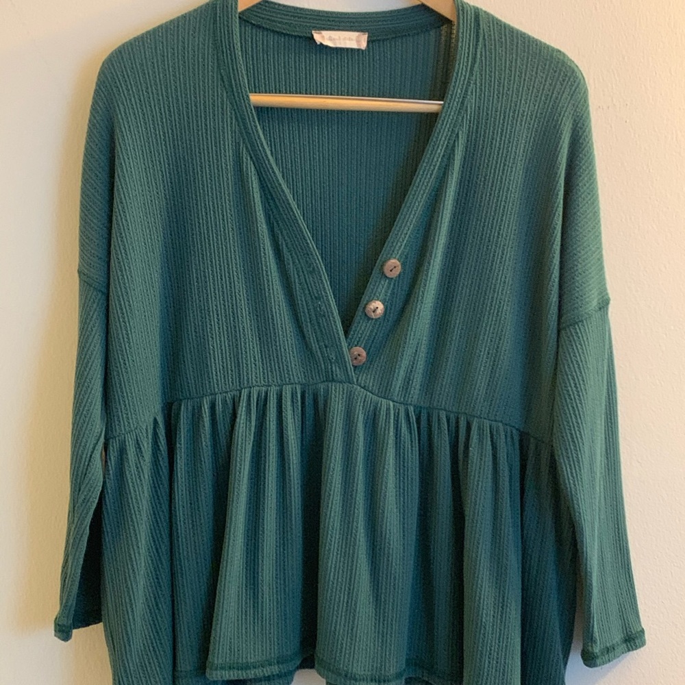 Women’s Three Button Tunic Top
